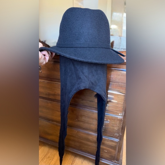 Betmar Black Wool Cloche Hat w/ Scarf Tie Vintage Derby Style S/M EUC main image 8
